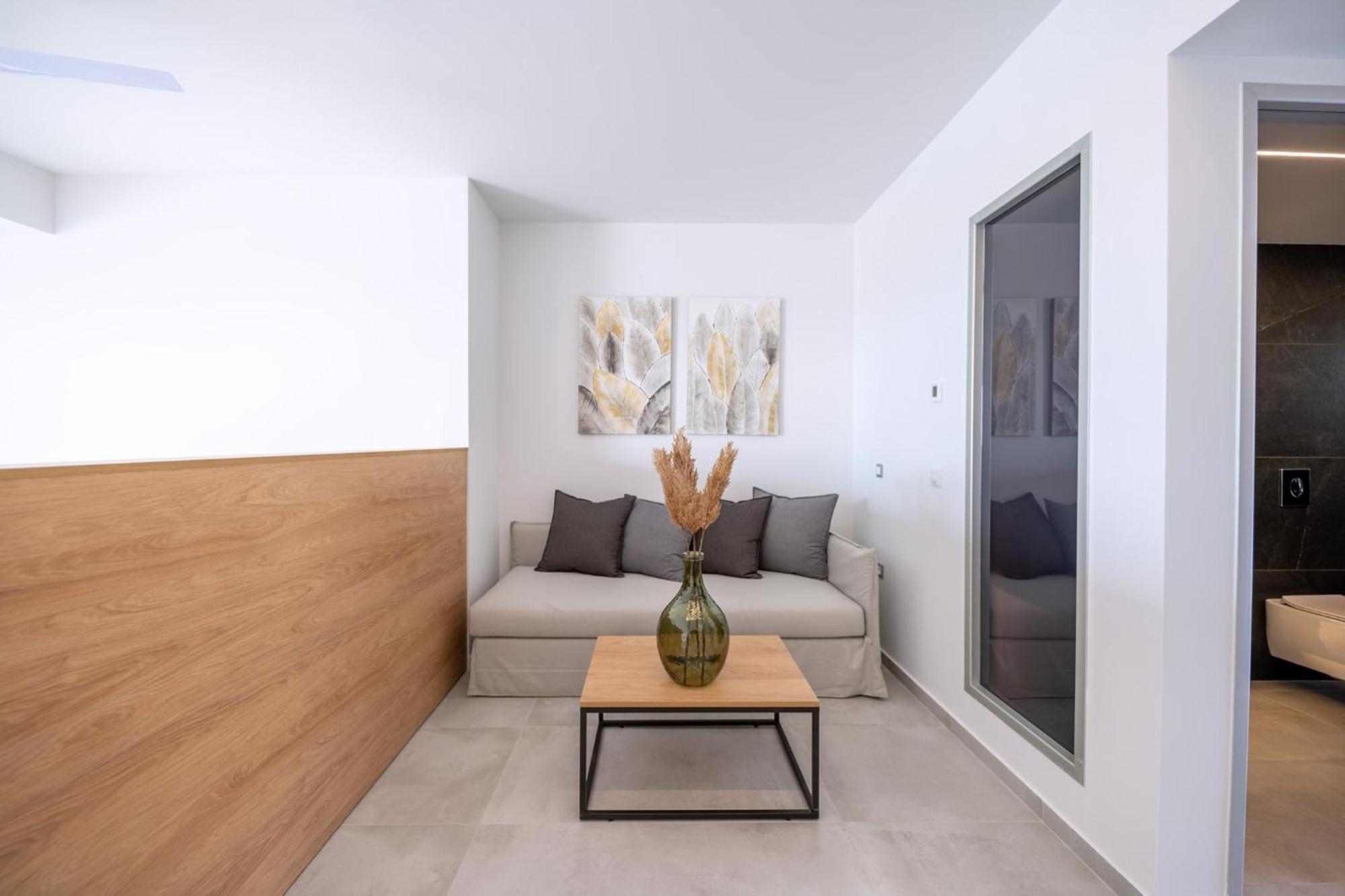 אצ'ארבי Thimios Suites Adults Only מראה חיצוני תמונה