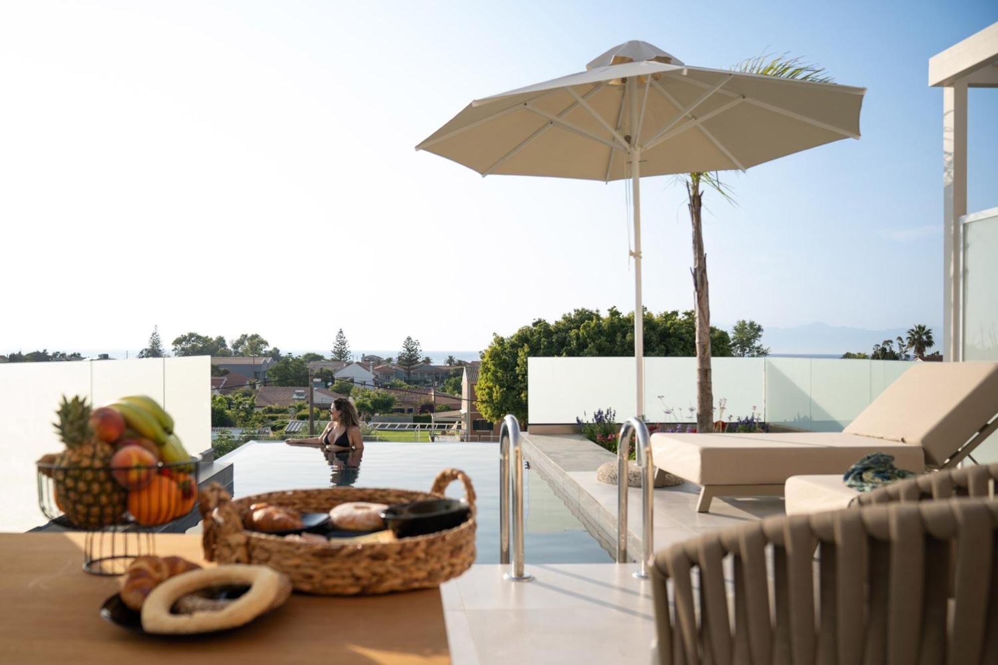 אצ'ארבי Thimios Suites Adults Only מראה חיצוני תמונה