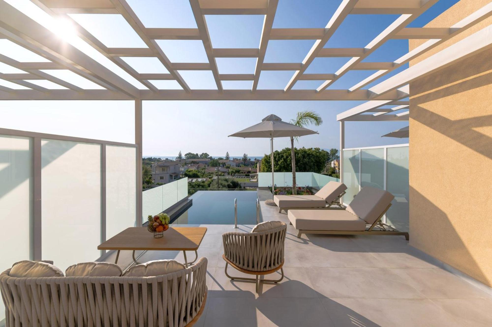 אצ'ארבי Thimios Suites Adults Only מראה חיצוני תמונה